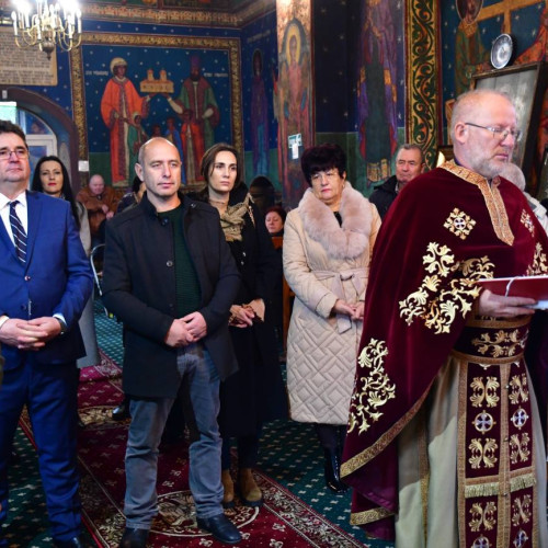 Sărbătoare în Ghimpati cu ocazia hramului Bisericii "Sfantul Ierarh Nicolae"