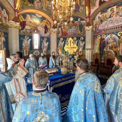 Activități liturgice și caritabile în parohii botosănene