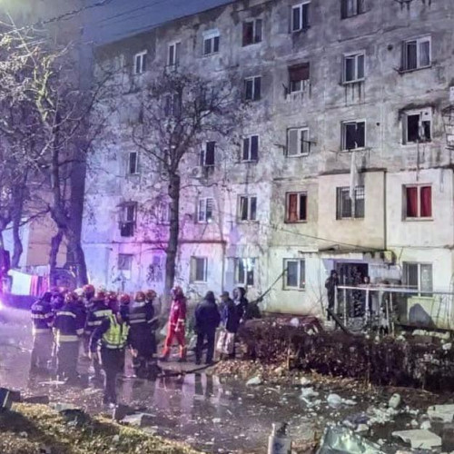 Explozie pe strada Victor Babes din Bacău: un bărbat a decedat