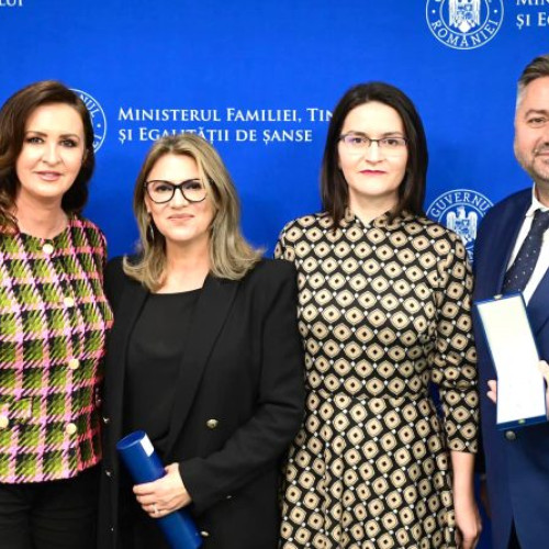 Ceremonie la Ministerul Familiei pentru a onora organizații care ajută persoanele vulnerabile