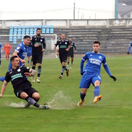CSM Slatina învinge Corvinul Hunedoara cu 1-0 în ultima etapă a anului