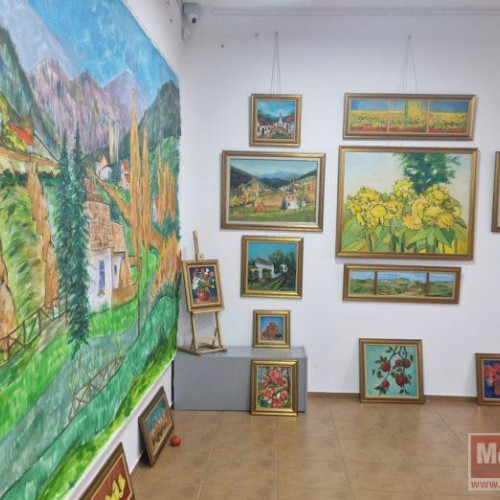 Vernisajul expoziției "Grădini interioare" la Galeriile "Ștefan Luchian"
