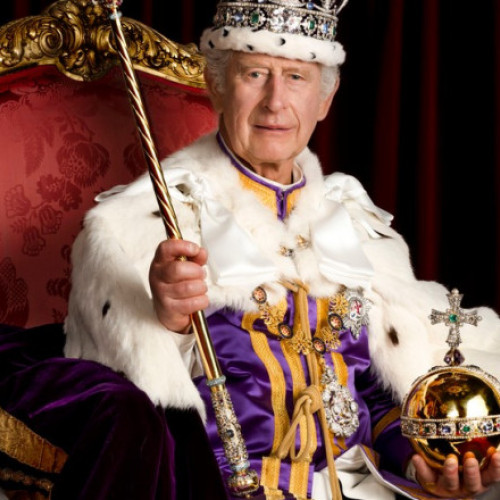 Regele Charles al III-lea, temeri legate de coroana Sfantului Edward în timpul încoronării