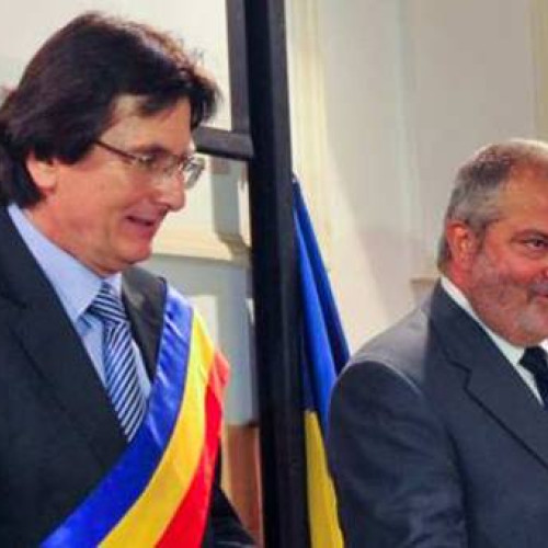 Fostii primari ai Timișoarei, Nicolae Robu și Gheorghe Ciuhandu, achitați de Tribunalul Timiș