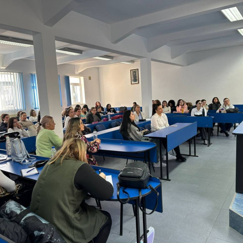 Activități de informare despre consumul de droguri la Facultatea de Teologie din Târgoviște