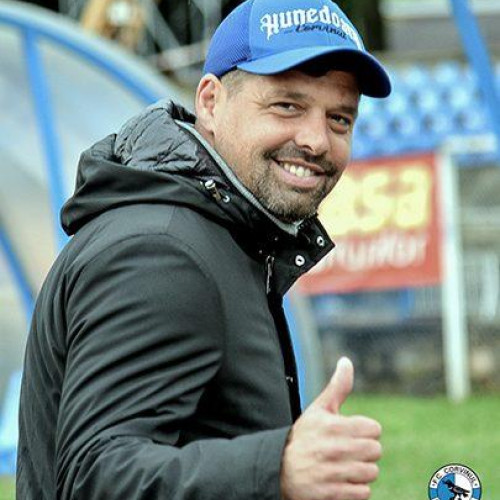 Corvinul Hunedoara pe locul al nouălea în Liga a II-a, antrenorul anunță modificări în lot