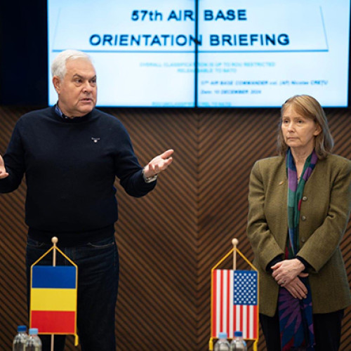 Intâlnire importantă la Baza 57 Aeriană cu oficiali NATO