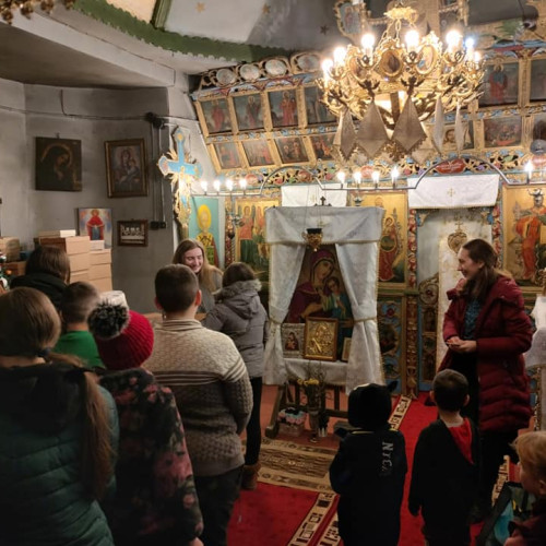 Bucurie pentru copiii din Parohia Popeni-Braesti de Moș Nicolae