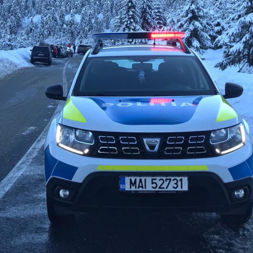 Sofer prins după ce a furat un autoturism, având permisul anulat