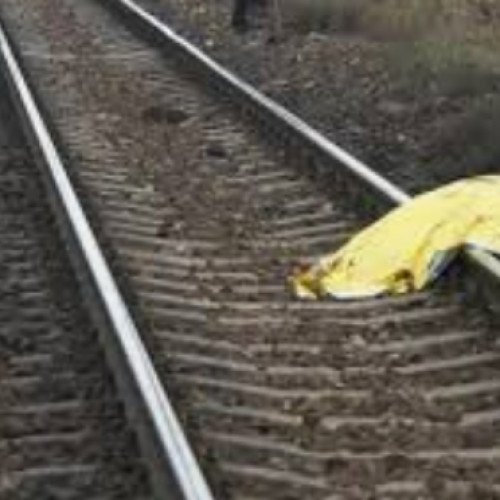 Poliția Cluj investighează moartea unui bărbat după ce a fost lovit de tren
