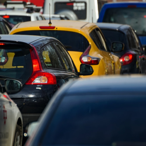 Grupul PPE din Parlamentul European cere revizuirea interzicerii autovehiculelor cu combustie internă