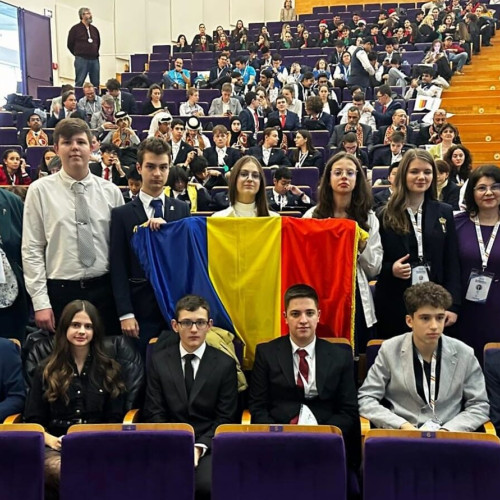 Elevul Claudiu Adrian Camenentchi, premiat la competiții internaționale