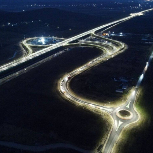 Pregătiri finale pentru deschiderea primilor 15,7 km ai autostrăzii Sibiu-Pitești