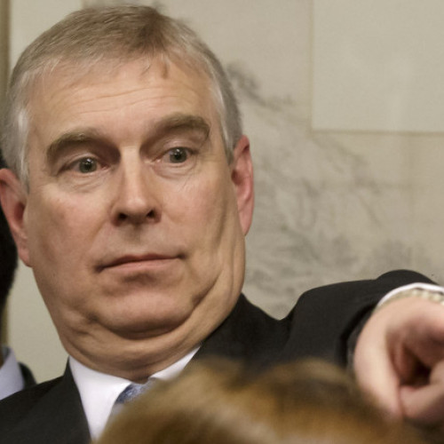 Un om de afaceri chinez, confident al prințului Andrew, expulzat din Marea Britanie