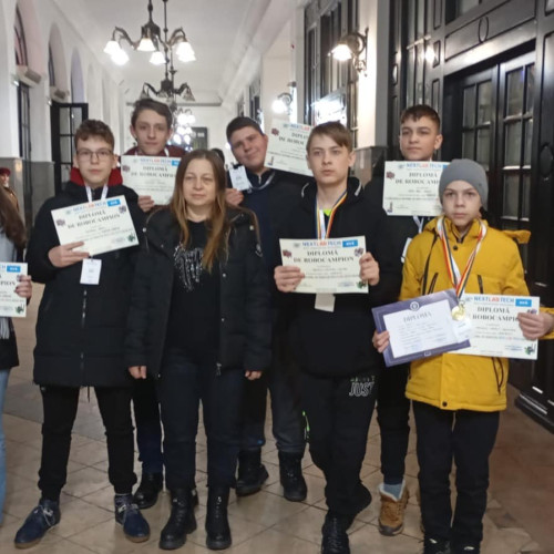 Elevii Școlii "Leon Dănăilă" din Darabani, premianți la Concursul Național de Robotică NEXTLAB.TECH