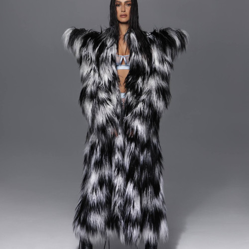 Alina Eremia lansează EP-ul „Antifragil” și invită la o călătorie emoționantă