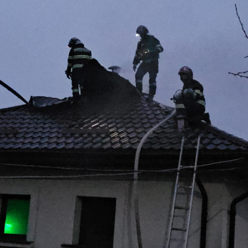 Consiliul Județean Botoșani alocă fonduri pentru reabilitarea unei școli afectate de un incendiu