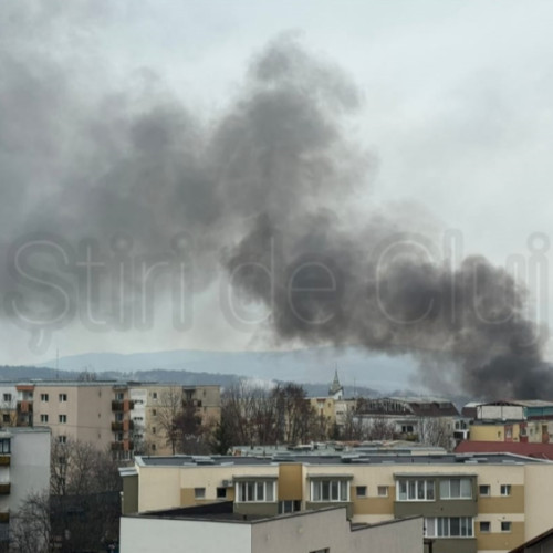 Incendiu în cartierul Zorilor din Cluj-Napoca