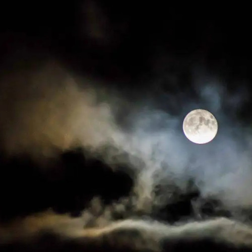 Fenomene astronomice spectaculoase pe cer în acest weekend