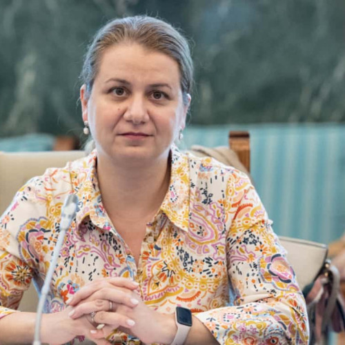 Toți elevii de liceu vor învăța despre "Istoria comunismului din România"