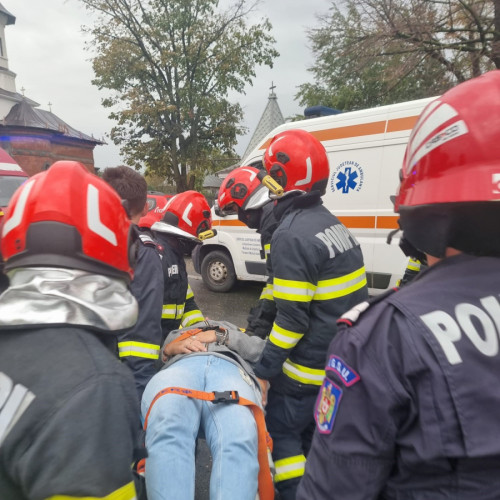 Trei răniți în urma unui accident rutier la Craiesti