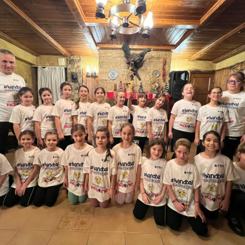 Festivalul național de babyhandbal aduce succes echipelor CSM Galați