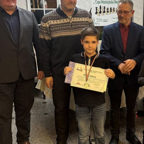 Performanțe remarcabile ale șahiștilor vrânceni la "Cupa Municipiului Bacău"