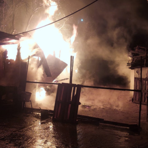 Incendiu la o gospodărie din comuna Cojocna stins de pompierii clujeni