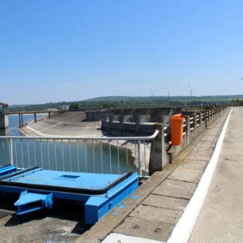 Alertă maximă la Barajul Stanca-Costești din cauza intoxicației cu gaze