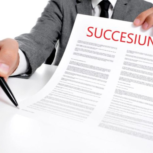 Modificări în Legea notarilor publici pentru moștenitori