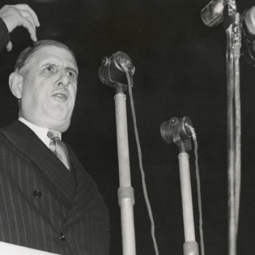 Documente și suvenire ale generalului de Gaulle vândute la licitație cu 5,6 milioane de euro