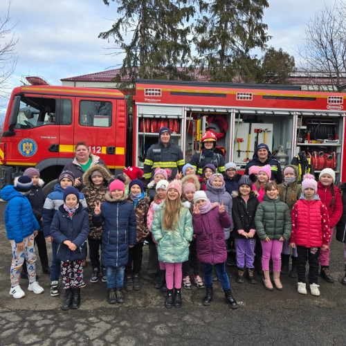 Inspectoratul pentru Situații de Urgență "Nicolae Iorga" a organizat "Ziua Porților Deschise" la Botoșani