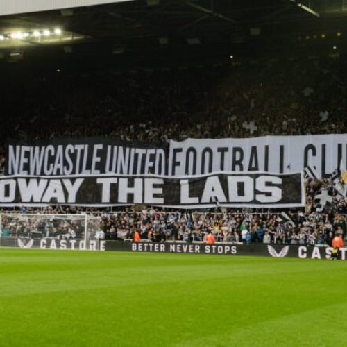 Newcastle United întâmpină Brentford în sferturile Cupei Ligii engleze