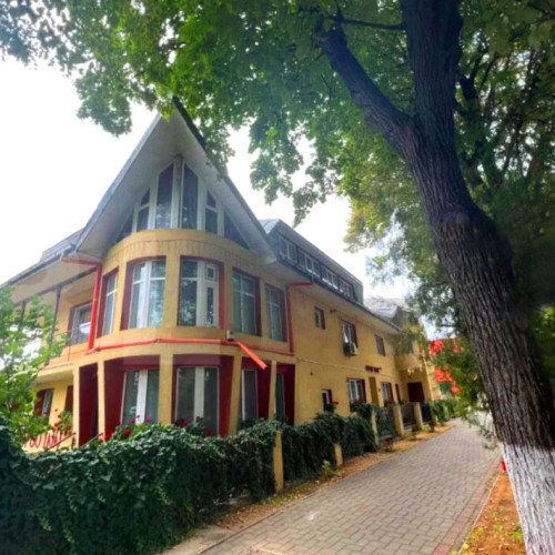 Prețurile vililor de lux din Iași scad, în ciuda creșterii generale a pieței imobiliare