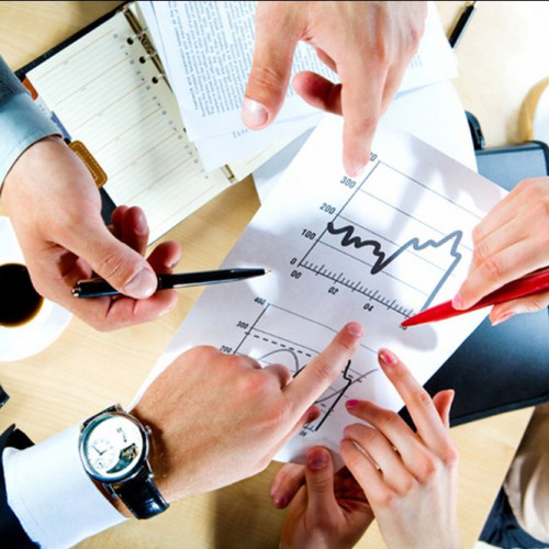 Fitch Ratings menține ratingul României dar revizuiește perspectiva la negativă