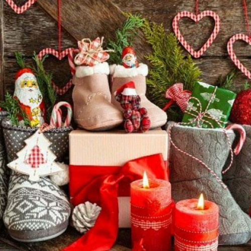 Majoritatea angajatorilor din România pregătesc beneficii de Crăciun pentru angajați