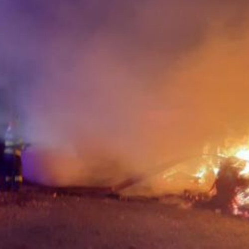 Incendii provocate de afumători în Huedin și în alte localități din județul Cluj