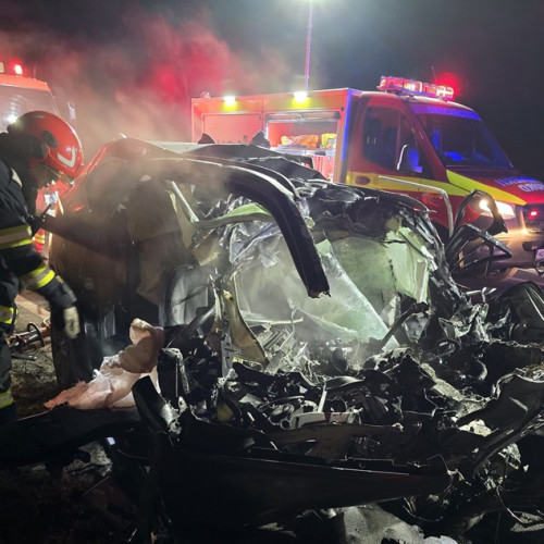 Incendiu devastator și accident grav în Movilita