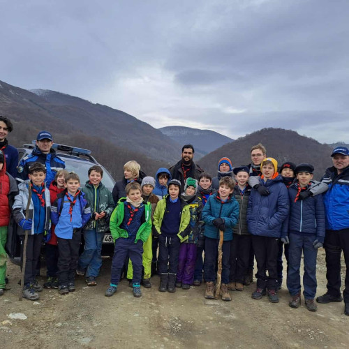 Activitate de educație preventivă a jandarmilor montani pentru copii la Salciua de Sus