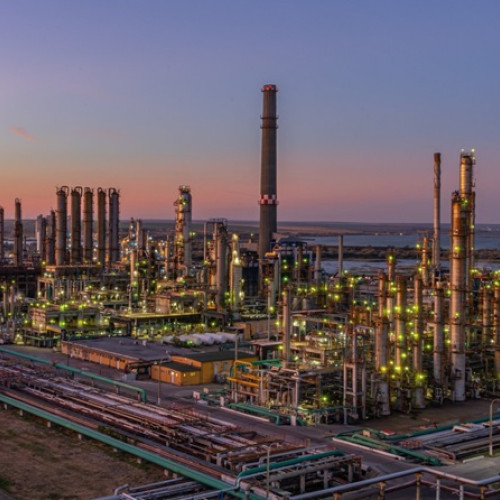 Nemulțumirile sindicaliștilor de la Rompetrol vizând contractul colectiv de muncă