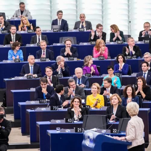 Comisia Europeană investighează TikTok pentru ingerințe în alegerile din România