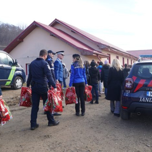 Jandarmii vranceni și elevii din Focșani colaborează pentru educație