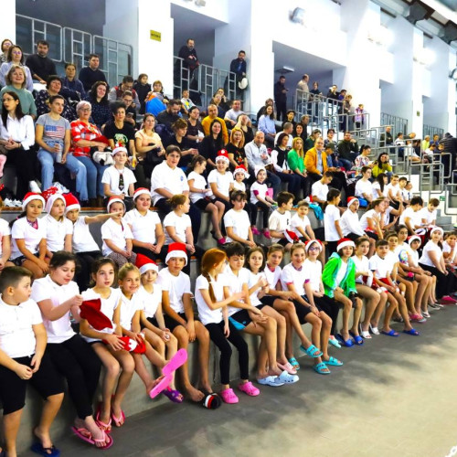 Cupa Moș Crăciun 2024: Eveniment record la Complexul Turistic de Natație din Târgoviște