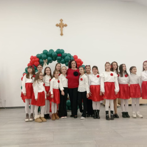 Elevii clasei a IV-a B de la Liceul Don Orione au sărbătorit Crăciunul pentru ultima dată împreună