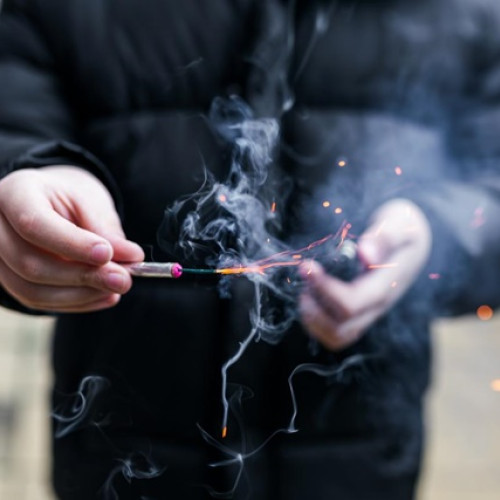 Adolescenții din Pitești, victime ale exploziei petardelor