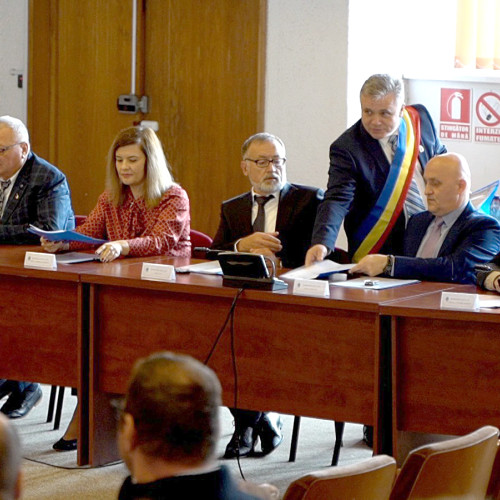 Consilierii Partidului Patriotilor cer retragerea proiectului de alegere a viceprimarului în Mediaș