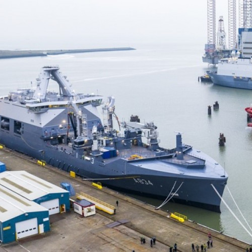 Nava militară "Den Helder" a sosit în Olanda după finalizarea probelor de mare