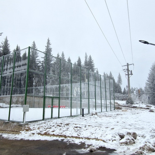 Primul teren de sport din Păltiniș a fost recepționat