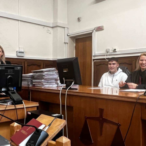 Elevii premianti ai concursului de eseuri despre bullying au participat la activități educaționale la Tribunalul Alba