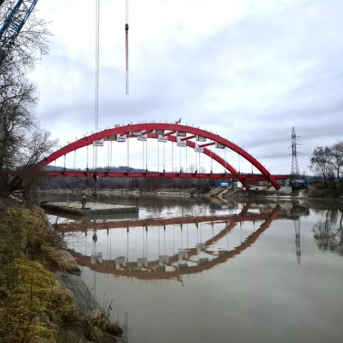 Stadiul lucrărilor la podul NATO de la Voila, prezentat de președintele CJ Brașov